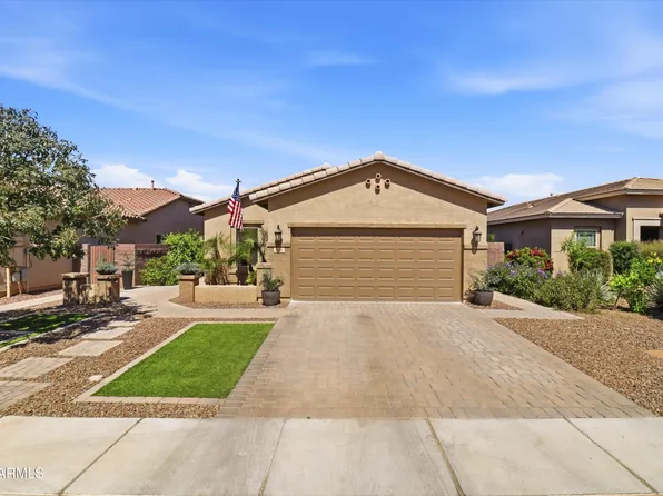 1490 W Smoke Tree Avenue, Queen Creek, AZ 85140
