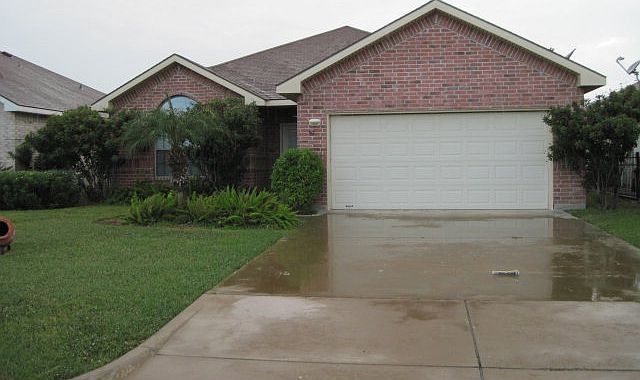 1st image of 50 Lakewood Dr