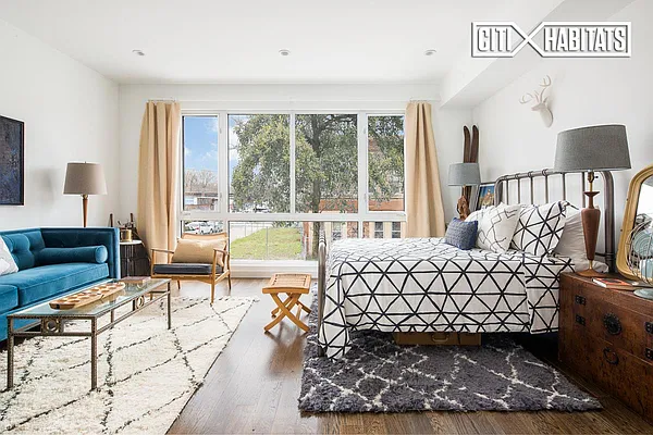 Sold by Citi Habitats | media 5