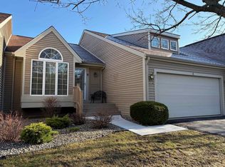 8 Mallard Cove Dr E, Saginaw, MI
