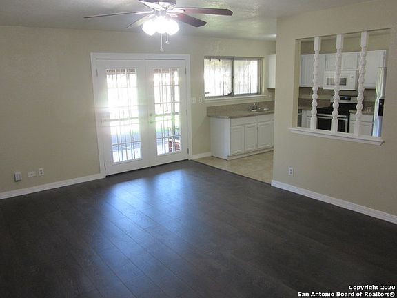 3rd image of 3207 Merriweather