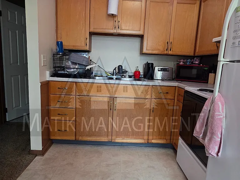 1908 18 1/2 Ave NW #2 — Photo 10