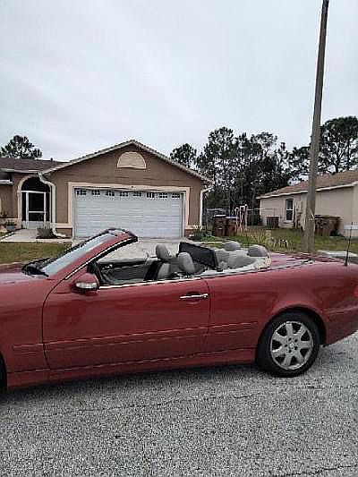 1st image of 106 Crescent Ct