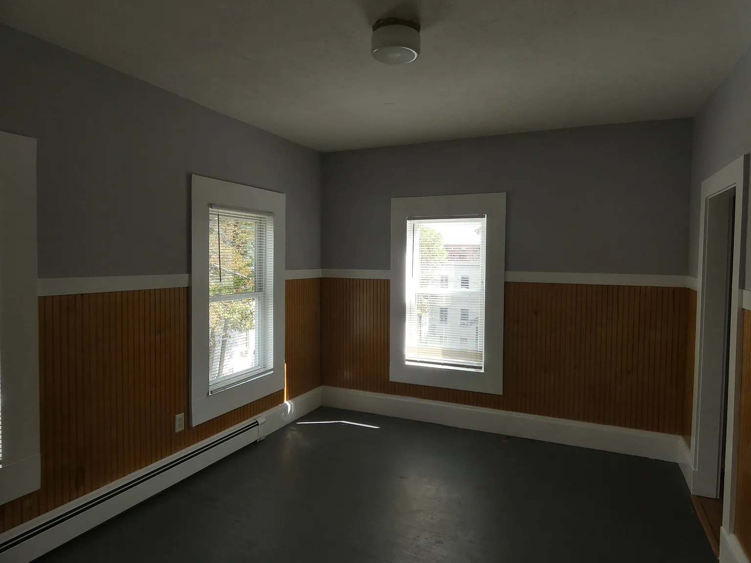 3 bed, 850 sqft, $1,800 — Photo 2