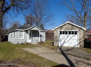 415 1/2 Clay St, Niles, MI 49120