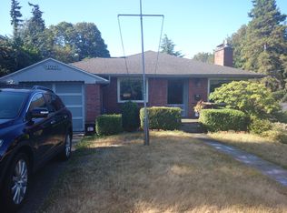 3021 W Howe St, Seattle, WA 98199