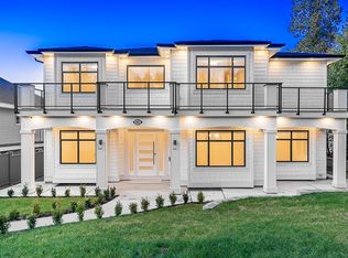 897 Cottonwood Ave, Coquitlam, BC V3J 2S9