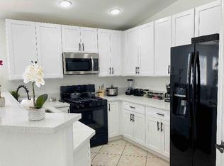 3742 Mendacino St, Las Vegas, NV 89115