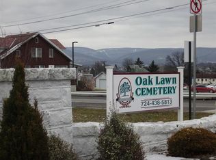 554 McClellandtown Rd, Uniontown, PA 15401