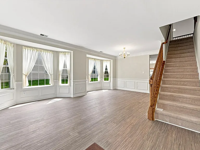 137 Stoyer Rd — Photo 2