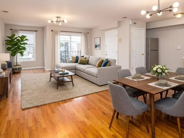 355 West Side Avenue image 1 of 23