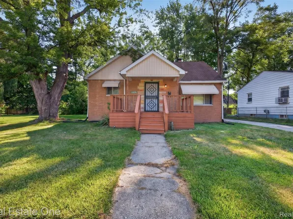 2820 Winona St, Flint, MI 48504
