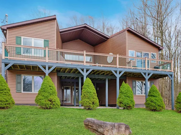 18 Catbird Ln, Terra Alta, WV 26764