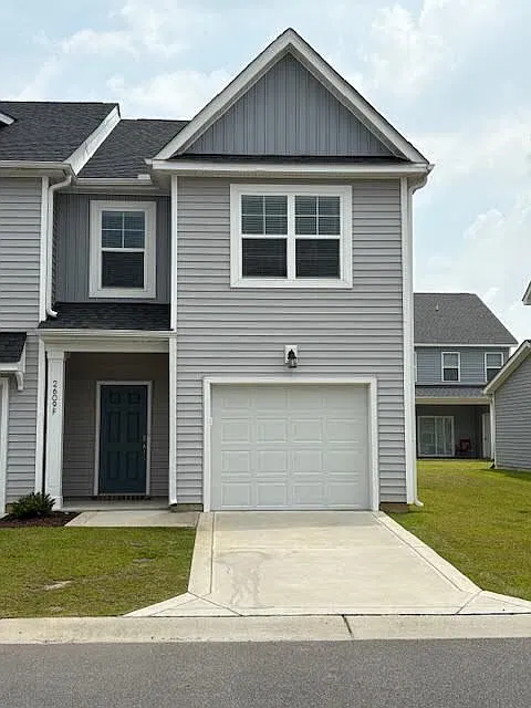 3 bed, 2.5 bath, 1658 sqft, $1,800 — Photo 1