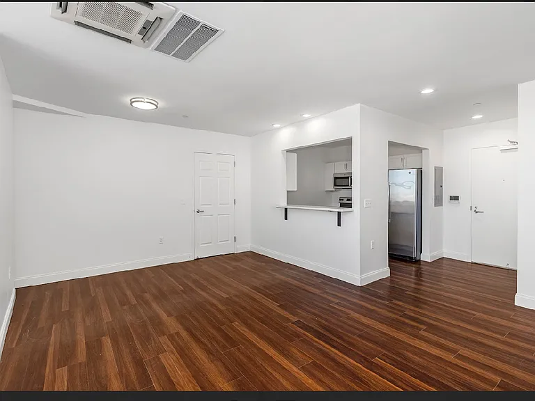 3100 Bergenline Ave #304 — Photo 1