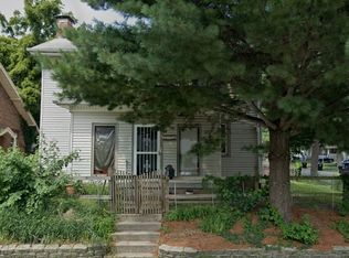 1375 N Maple Ave, Decatur, IL 62526