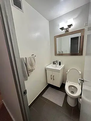 Rented by Olympia House Delaware LP | media 122