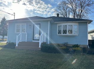 53 Irwinwood Rd, Lancaster, NY 14086