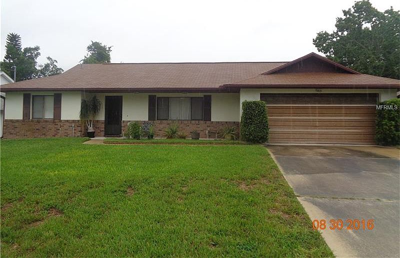 1st image of 984 Sweetbrier Dr