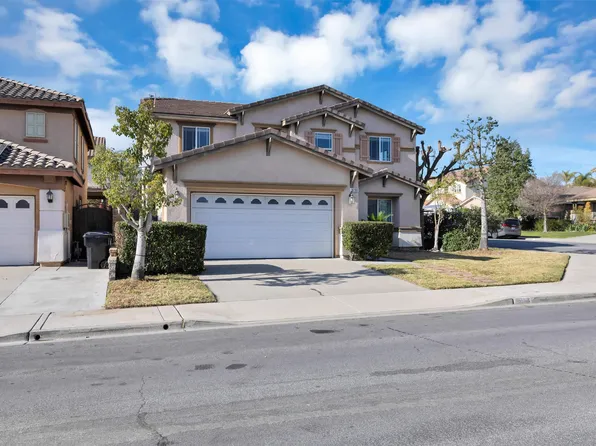 16166 Meadowmeer Ln, Fontana, CA 92336