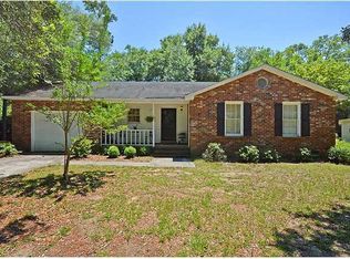 689 Harbor View Rd, Charleston, SC 29412