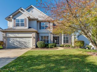 728 Lake Ridge Dr, South Elgin, IL 60177