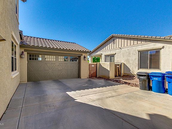 5th image of 15103 W Dahlia Dr