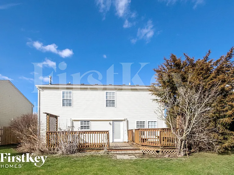301 Sunbeam Ln — Photo 15