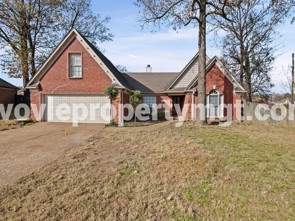 4431 Boone Manor Dr, Memphis, TN 38125