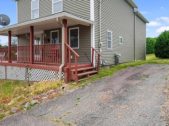 4th image of 88 Leclair Street