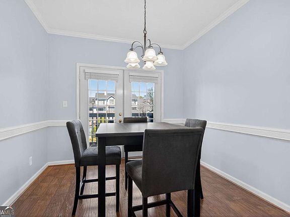 4th image of 105 Vinings Forest Cir SE
