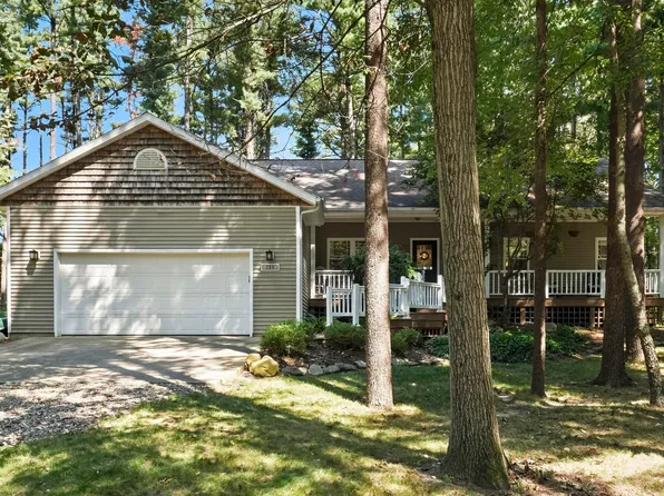 280 Lane 100 Pine Canyon Lk, Angola, IN 46703