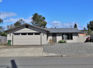 1255 Fenwick St, Coos Bay, OR