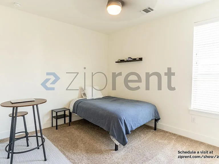 1806 Roseburg Dr — Photo 11