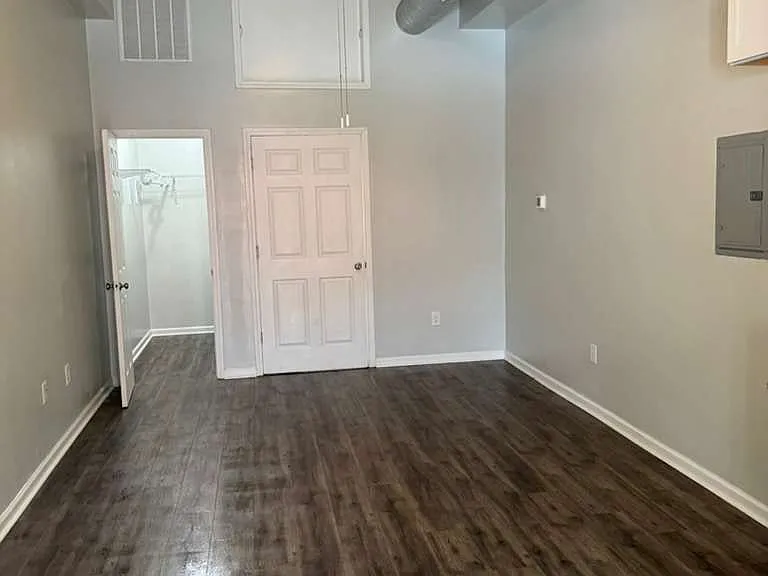 624 Washington St #7 — Photo 2