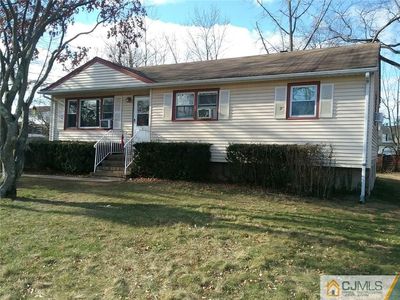 16 Grant Ave, Piscataway, NJ, 08854