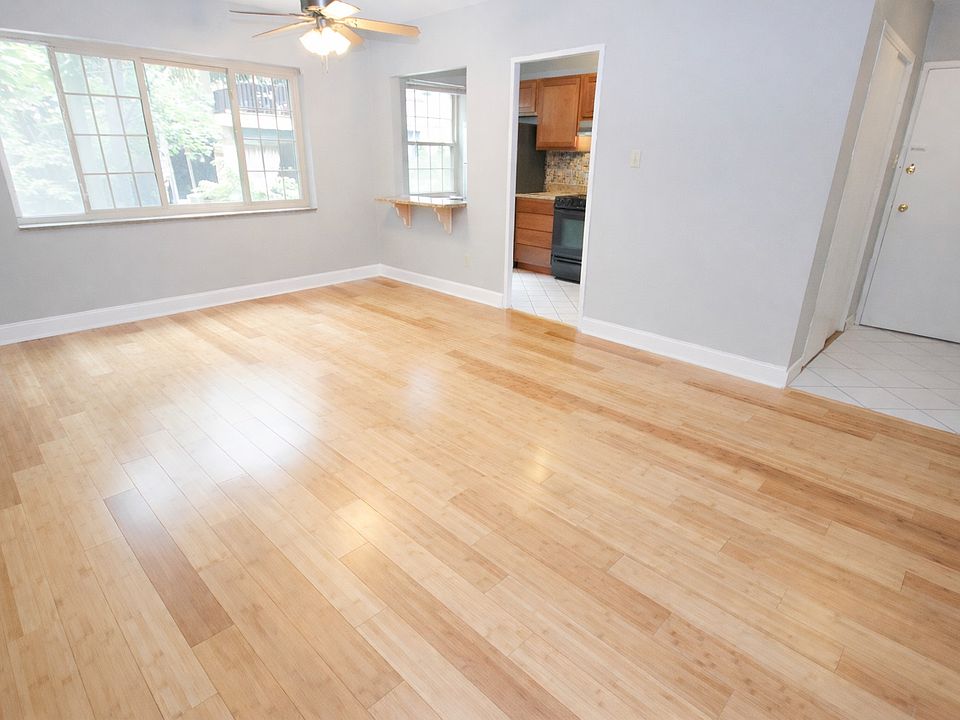 Living Room (Hardwood)
