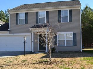 11805 Village Pond Dr, Charlotte, NC 28278