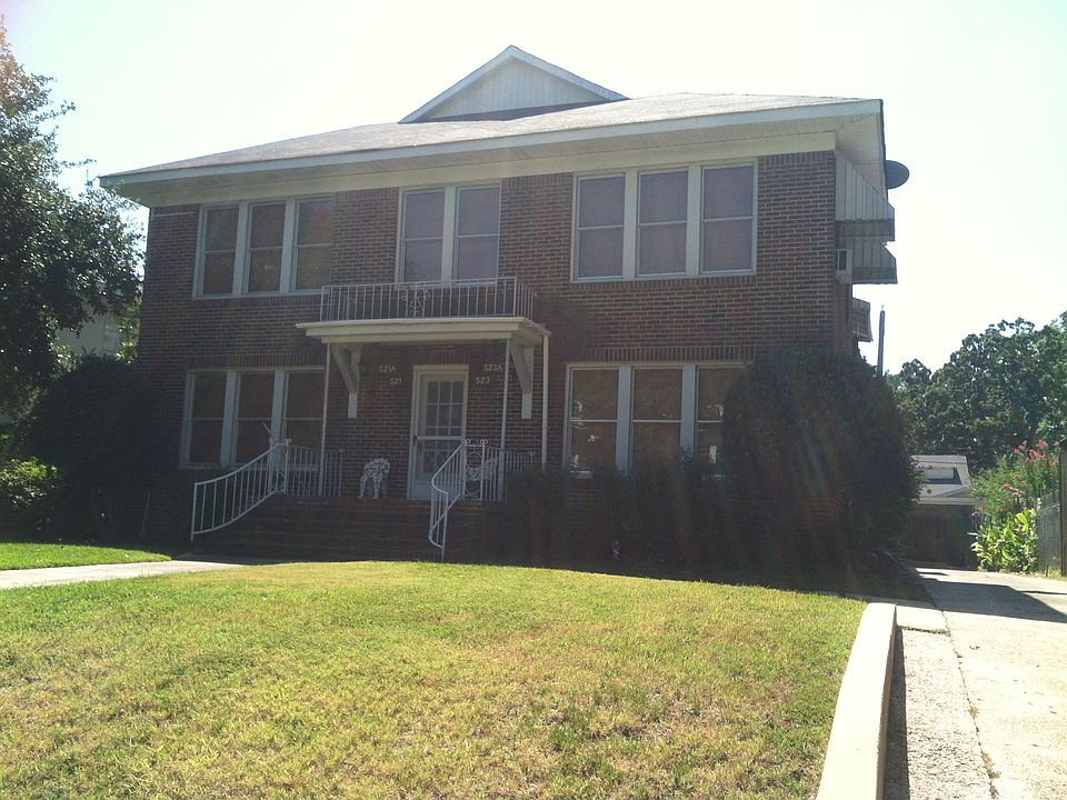 1st image of 523A Forest Ave