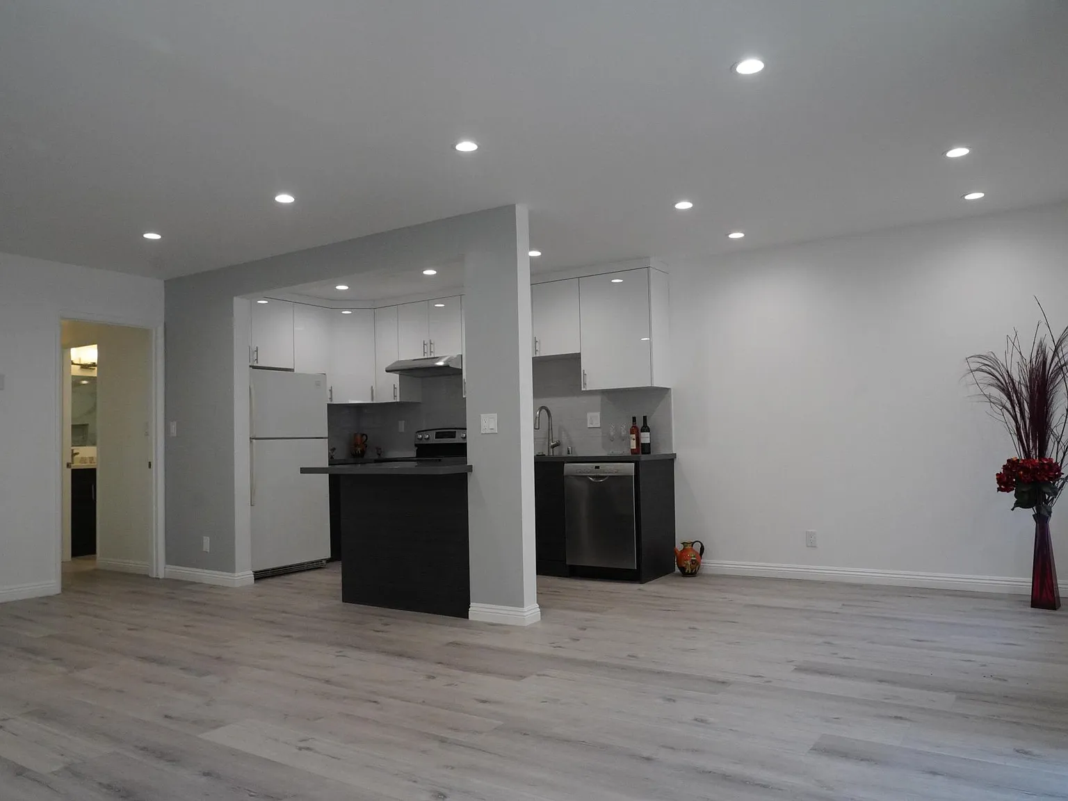 2852 Sawtelle Blvd — Photo 1