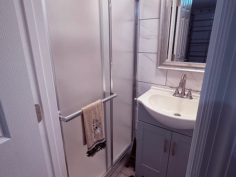 4923 Genesis Ave — Photo 30