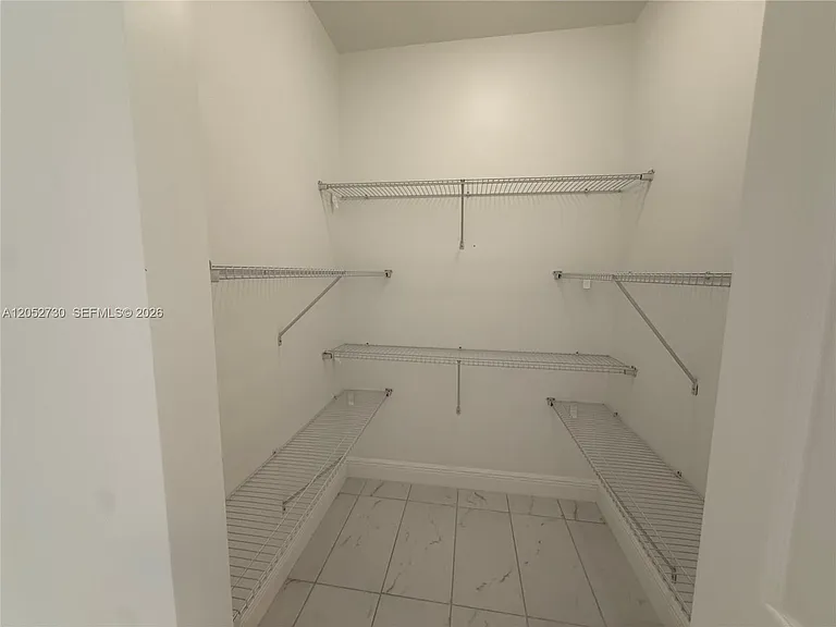 3027 NW 23rd Ave #2 — Photo 16