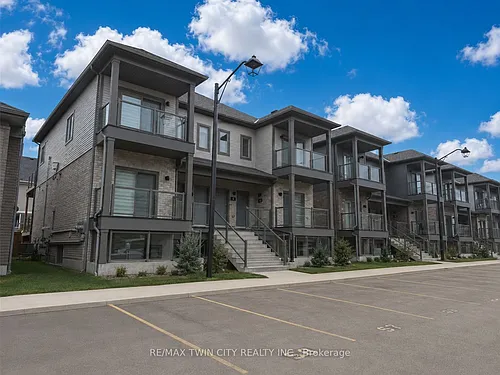 205 W Oak Trl Photo 1