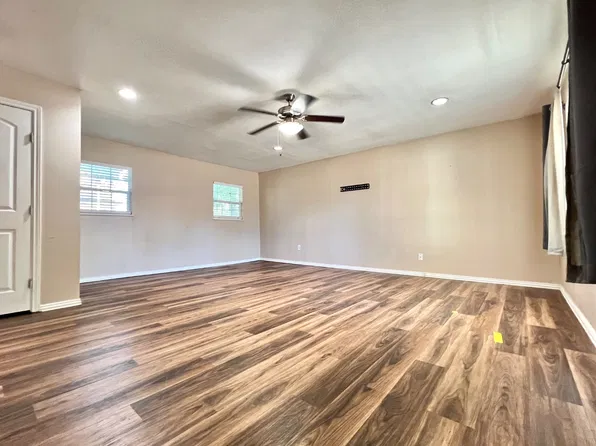 509 S Fannin St #B, Rockwall, TX 75087