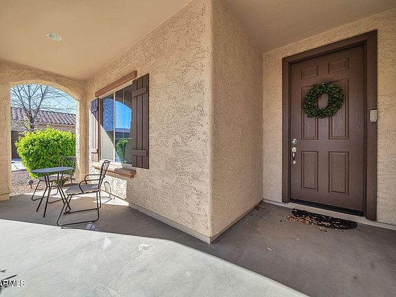 3rd image of 25954 W Potter Drive