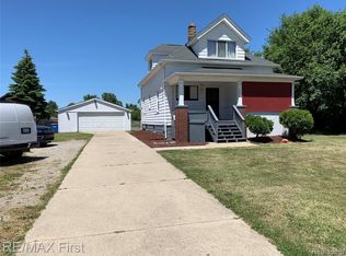 5293 E Nine Mile Rd, Warren, MI 48091