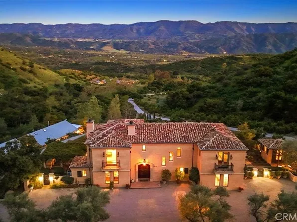 2835 Hermitage Rd, Ojai, CA 93023