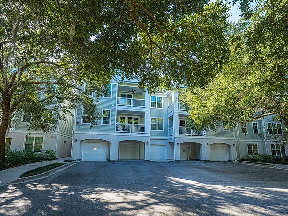 2nd image of 60 Fenwick Hall Aly APT 315