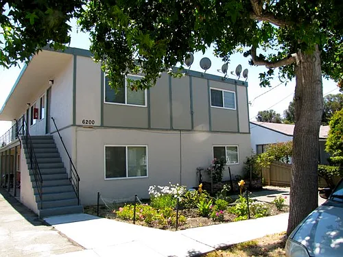 6200 Cypress Ave #E Photo 1