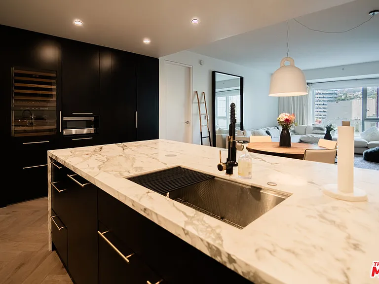 6250 Hollywood Blvd #6G — Photo 13